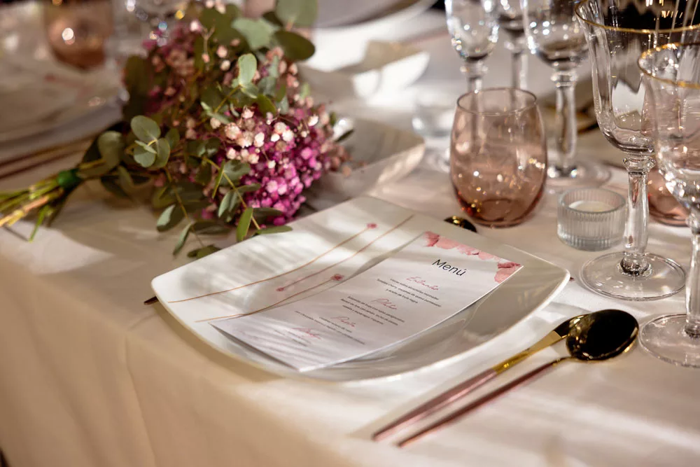 Mesa de boda. Trabajos.